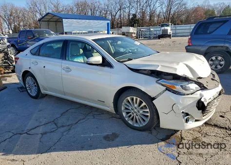 2014 Toyota Avalon Hybrid z USA, uszkodzony, nr VIN 4T1BD1EB8EU020988